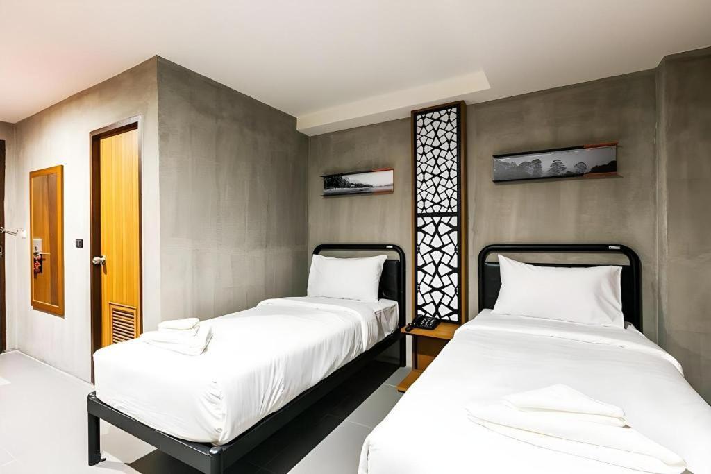 B2 Khon Kaen Boutique & Budget Hotel Bagian luar foto