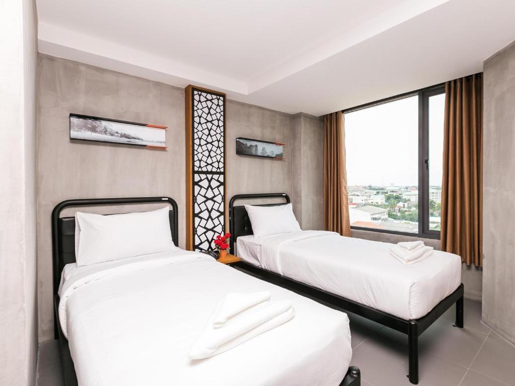 B2 Khon Kaen Boutique & Budget Hotel Bagian luar foto