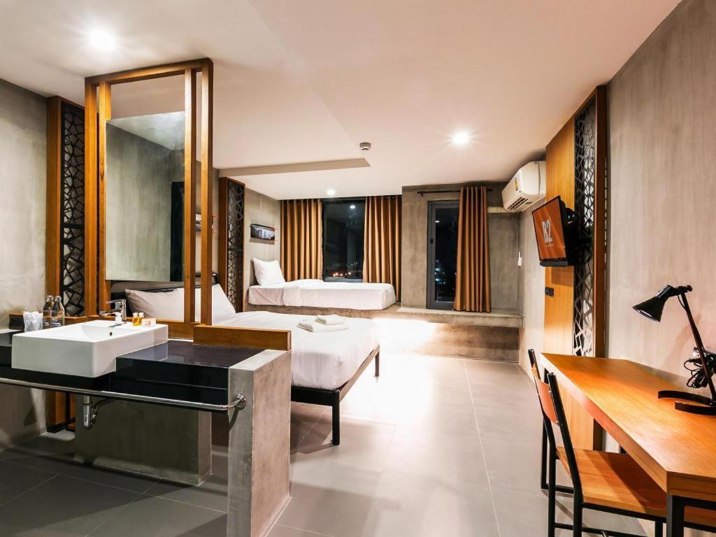 B2 Khon Kaen Boutique & Budget Hotel Bagian luar foto